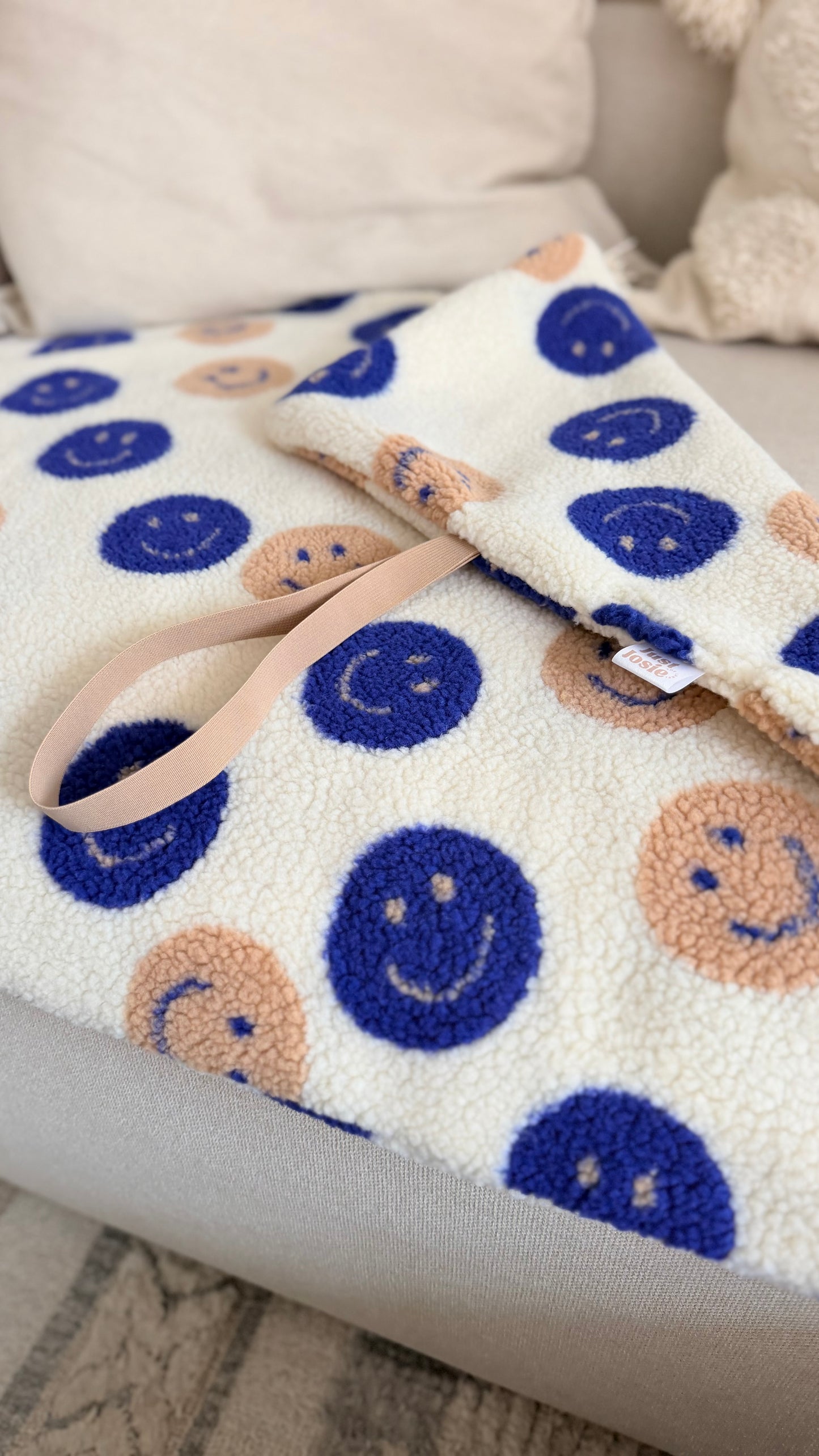 Kuscheldecke & Outdoor Decke| SMILEY