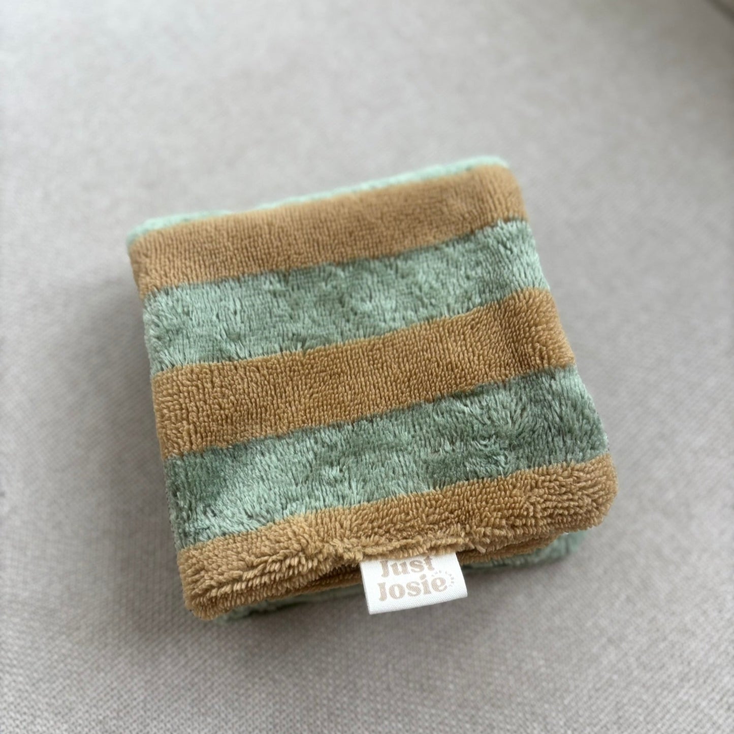 Pfötchentuch - Gestreift Grün/Beige -Limited Edition