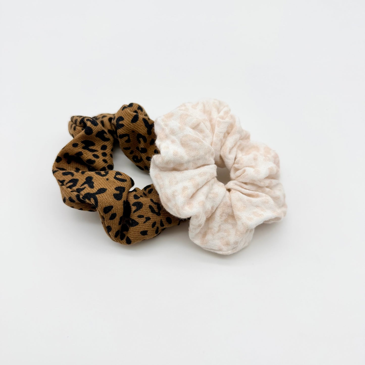 Scrunchies | Leo