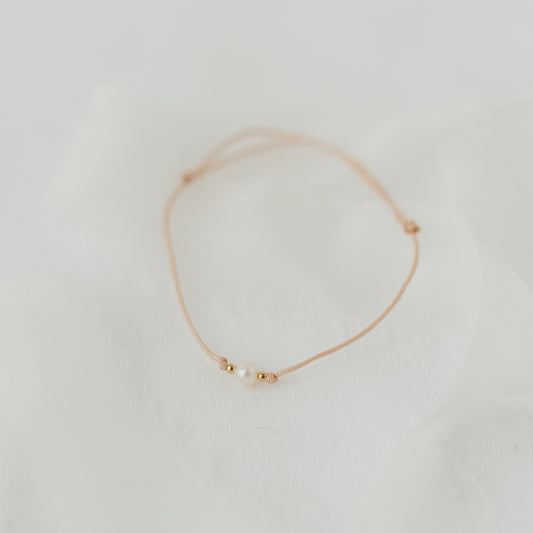 Shelly Bracelet